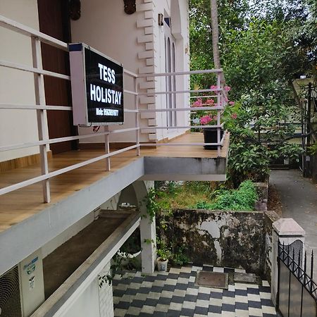 Tess Holistay Fort Kochi Экстерьер фото